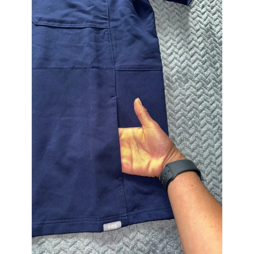 FIGS Men's Scrub Navy Blue Set Tansen Joggers Pants And Top Size Medium